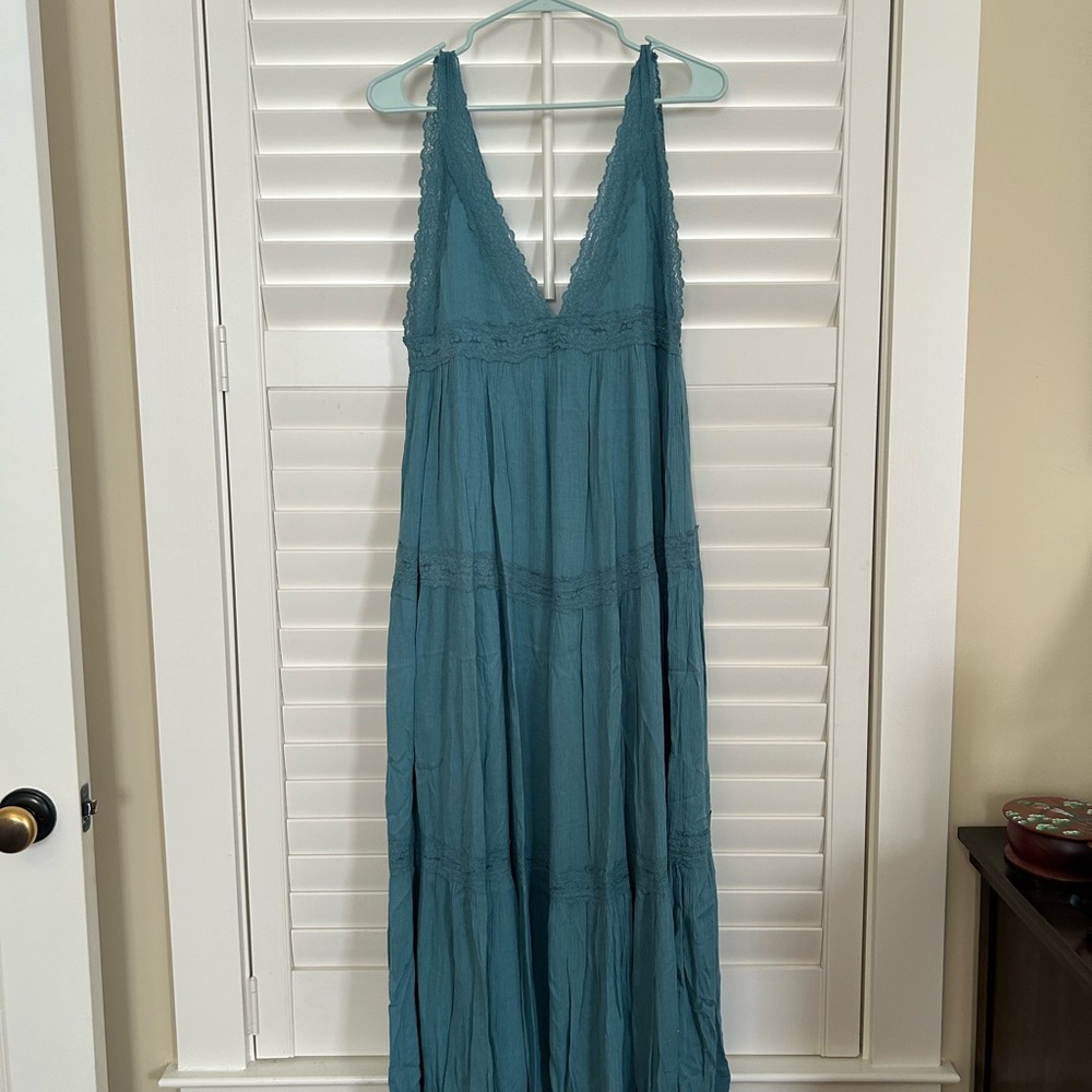 Boho Chic Teal Maxi Dress